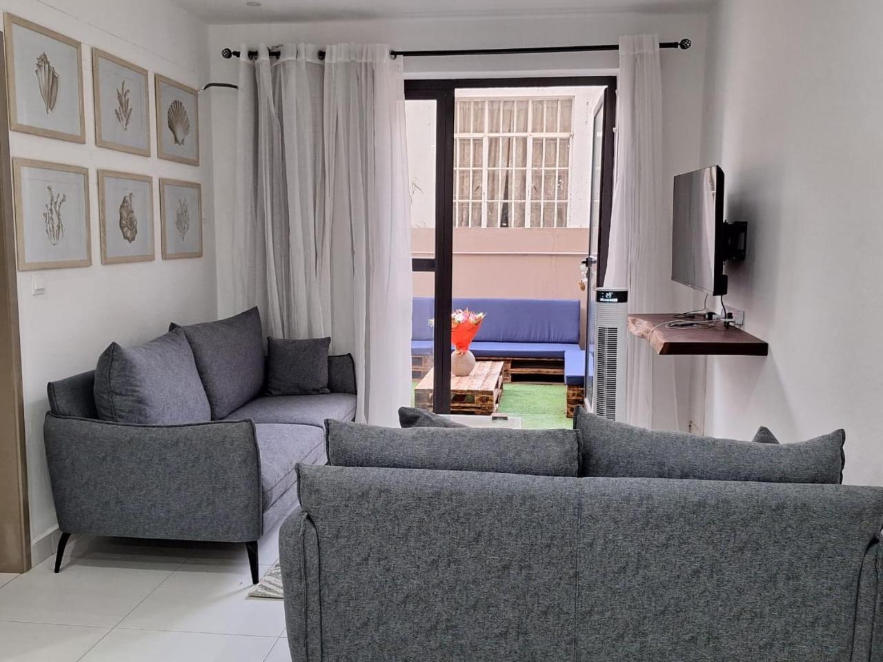 Kensington Square Luxury Apartment Flic en Flac ภายนอก รูปภาพ